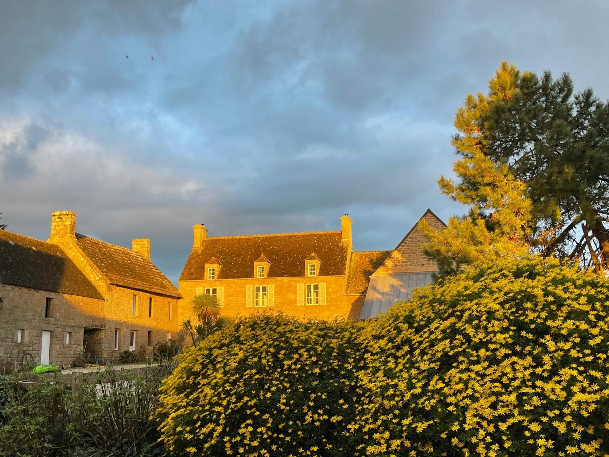 Hotel La Ferme De Nehou Gatteville-le-Phare Exterior foto